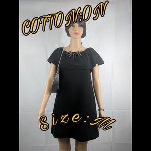 🦋🦋 NWOT COTTON ON- MEDIUM
